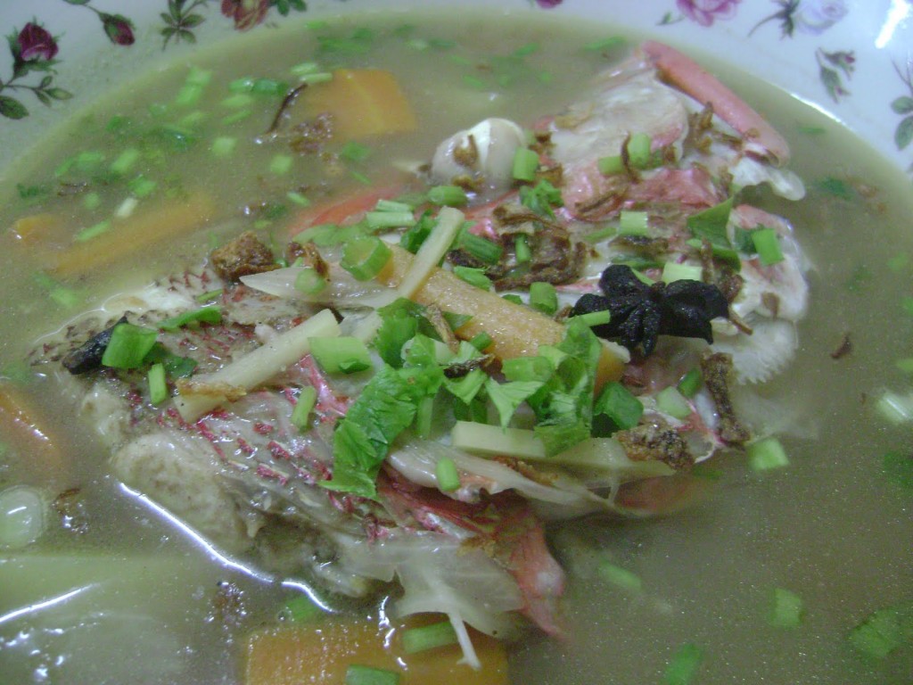 Sup Kepala Ikan Pok Tek