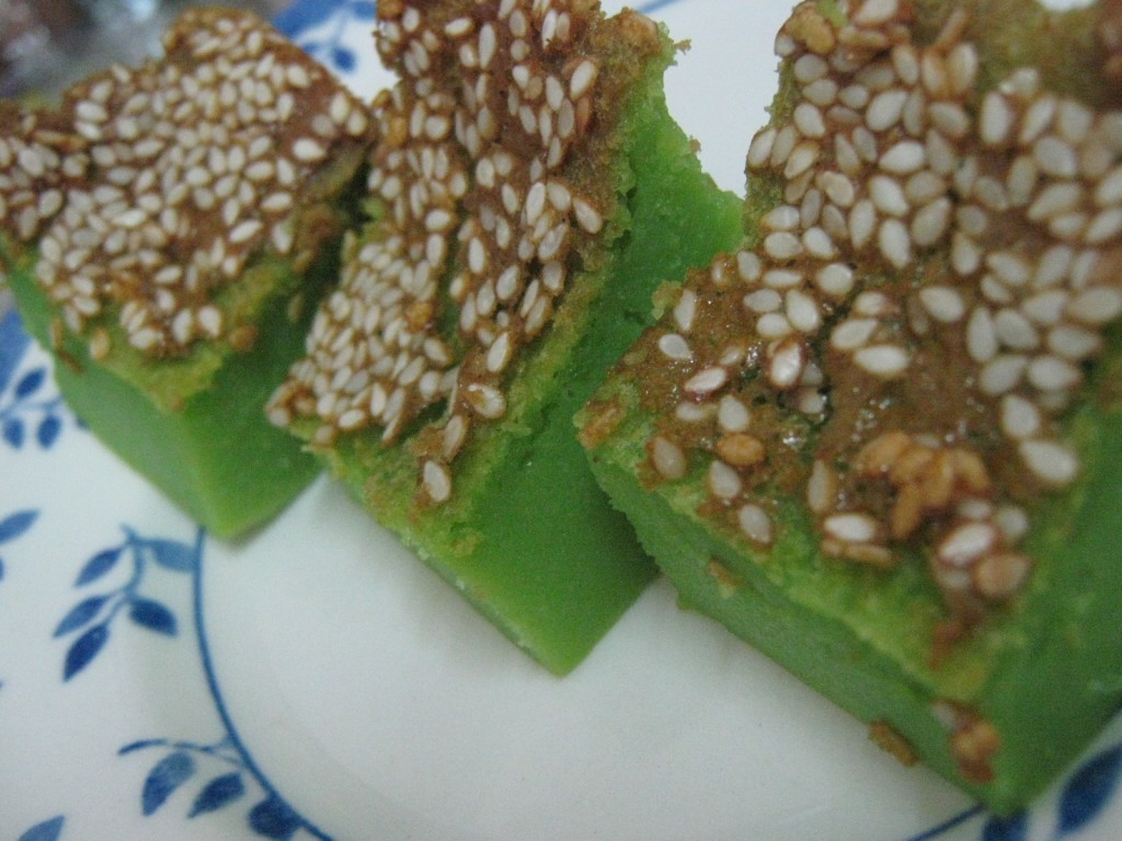 Kuih Bingka Pandan Bakar