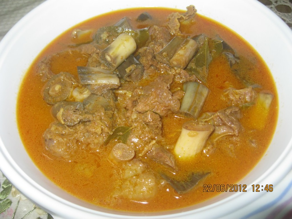 Gulai Daging Batang Pisang