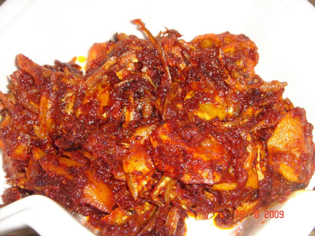 Sambal Ikan Bilis dan Kentang